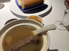 功夫·慢煮肉骨茶-狮拾久·现代新加坡料理(壹方城店)