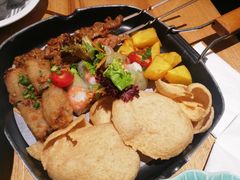 富国岛小食拼盘-米纸越南小馆(金鹰世界店)