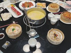-煲王粤菜餐厅(中侨中心店)