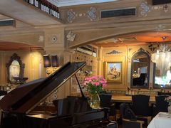 -火车头法国西餐厅