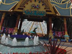 -七彩云南欢乐世界