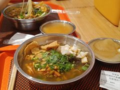 -柳州肥姨妈大骨螺蛳粉(双阳路店)