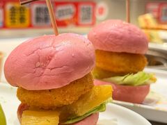 粉嘟嘟小汉堡-龍歌自助小火锅(秦淮水游城店)