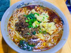 -丁丁猫重庆小面(徐州路店)