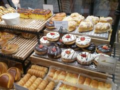 -罗森尼娜(德思勤店)
