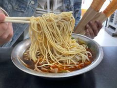 -薛记襄阳香辣牛肉面(平安路店)