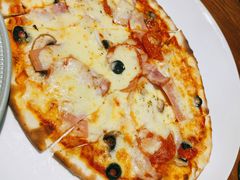 -JINNS锦时 steak&pizza(浸信会礼拜堂旧址店)
