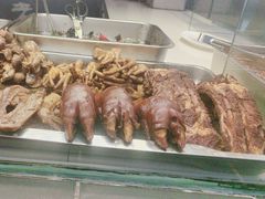 -老鼎万春卤菜(五代传承创始老店)