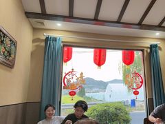 -李东农庄(中南百草园地标店)