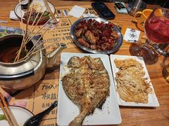 -喝丢一只鞋海鲜烧烤·海肠捞饭(文体街店)