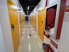 -安东易迷你自助仓储寄存仓库(草桥店)