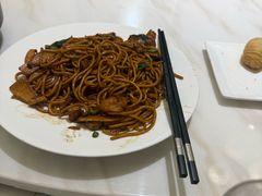 -梅龙镇酒家(南京西路总店)