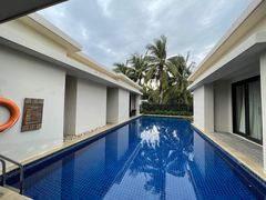 -三亚湾海居铂尔曼度假酒店