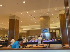 -亚龙湾希尔顿自助餐厅·海鲜·烧烤·沙滩BBQ·现场乐队
