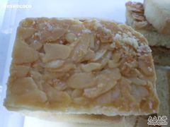 杏仁排-红房子西点(南京东路店)