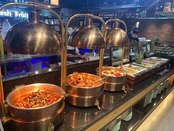 盛江山碳火烤肉自助(弘阳广场店)-"位置在弘阳广场,大洋旁边那个商场