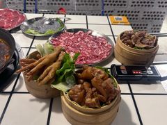 -鹿鸣山草本茶香火锅(园西路店)