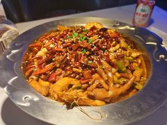 -徐记小怪兽肉蟹煲(中央大街店)