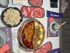 -牛村来人潮汕牛肉火锅(西单店)