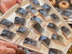 -围炉肉舍•炭烤活鳗•丹东海鲜烤肉(步行街店)