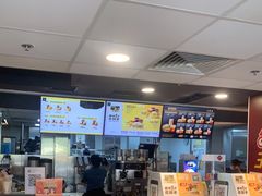 -麦当劳(湛江大厦店)