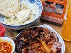 -天发芽·何记葫芦头泡馍·传统小吃(报恩寺街店)