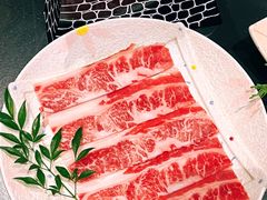 -山川小町·极番烧肉(新地假日广场店)