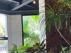 -J Create城市露营咖啡·简餐·宠物(上海动物园店)