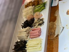 -二姐家三个拿手菜·北塘海鲜·大馅锅贴王(成林道店)