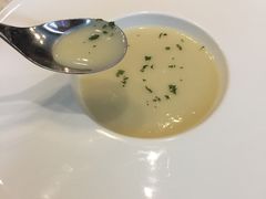 -La Mer Restaurant & Lounge