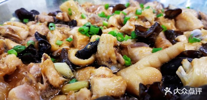 红葱头云耳蒸鸡