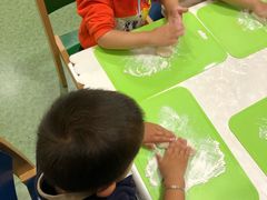 -饭米多蔻中英文绘本馆(苏州美罗店)