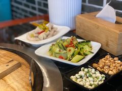 -六州府地锅鸡·农家菜·龙虾(未来科技城店)