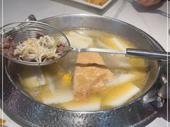 -浪里寻·臻牛养生牛肉火锅(方圆荟店)