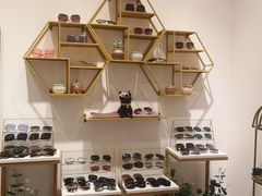 -肆兮眼镜·蔡司·徕卡战略合作店(大坪店)