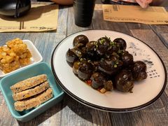 风味手工田螺酿-刘姐啤酒鱼民族演艺餐厅(西街总店)