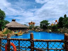 -七彩云南欢乐世界