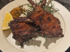 -LESCEDARS Brasserie Bistro香柏树