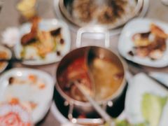 -金滏山烤肉·海鲜·火锅自助餐厅(襄阳万达店)