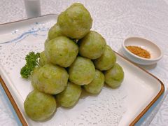 鲜虾芹菜丸-品海楼·大连海胆锅贴馆(东港店)