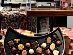 -Laderach 莱德拉(上海环贸iapm店)