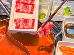 -来龍儿鲜切牛肉自助老火锅