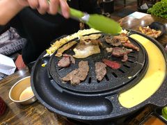 -胡悦里韩式烤肉(芝罘万达广场店)