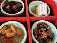-鱼翅楼·津派砂锅鱼翅(水上公园店)