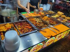 -香港新发烧腊茶餐厅(水围店)