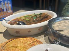 -小船渔村•大连菜•大连焖鱼(黄河路店)