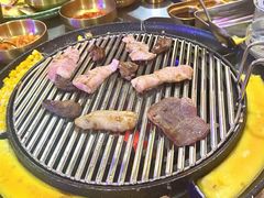 -釜山火炉·海鲜烤肉(紫藤路店)