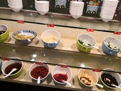 自助调料区-云中鱼蒸汽石锅鱼(川沙百联店)