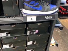 -NIKE上海青浦优选体验店