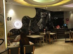 大堂-必胜客(湘隆店)